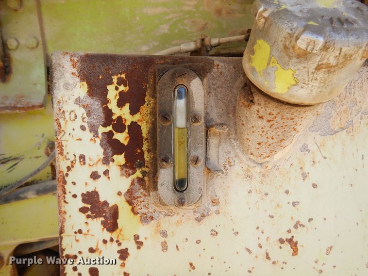 image for item DJ0811 1982 Euclid 304LD  haul truck