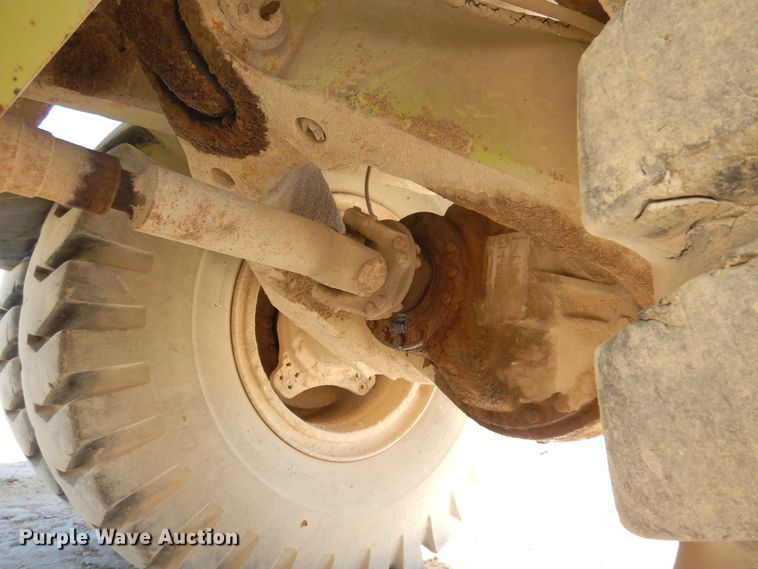 image for item DJ0811 1982 Euclid 304LD  haul truck