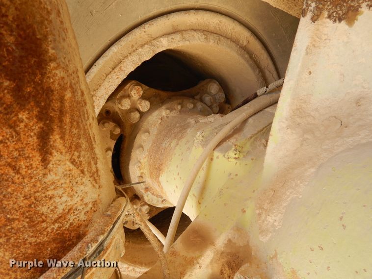 image for item DJ0811 1982 Euclid 304LD  haul truck