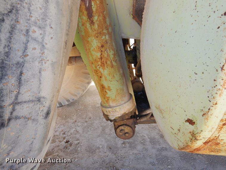 image for item DJ0811 1982 Euclid 304LD  haul truck