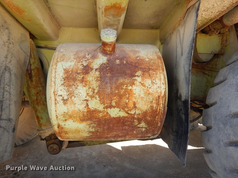 image for item DJ0811 1982 Euclid 304LD  haul truck