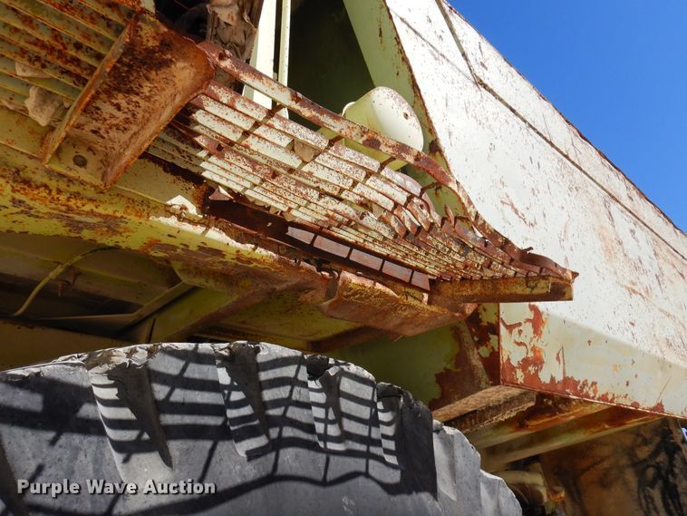 image for item DJ0811 1982 Euclid 304LD  haul truck