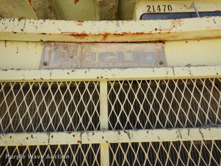 image for item DJ0811 1982 Euclid 304LD  haul truck