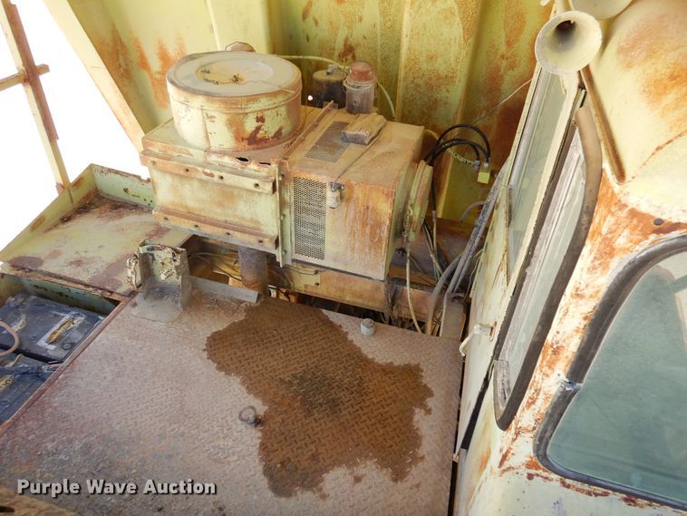 image for item DJ0812 1978 Euclid 302LD  haul truck