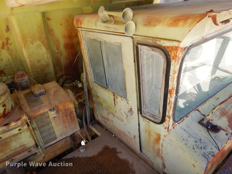 image for item DJ0812 1978 Euclid 302LD  haul truck