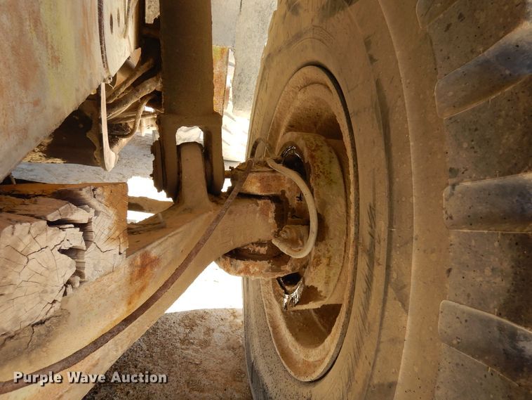 image for item DJ0812 1978 Euclid 302LD  haul truck