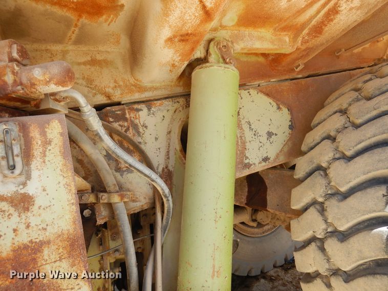 image for item DJ0812 1978 Euclid 302LD  haul truck