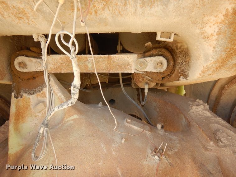 image for item DJ0812 1978 Euclid 302LD  haul truck