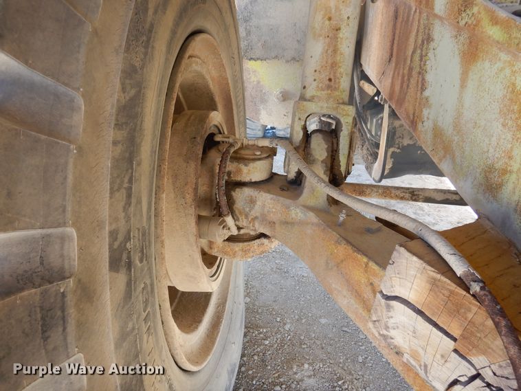 image for item DJ0812 1978 Euclid 302LD  haul truck