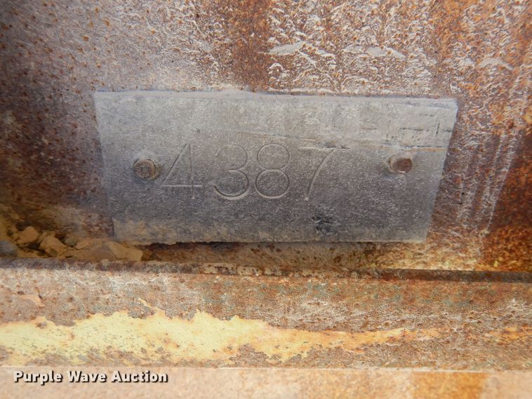 image for item DJ0812 1978 Euclid 302LD  haul truck