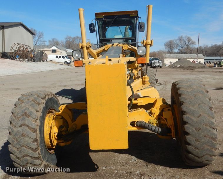 image for item DJ1277 2004 John Deere 772CH Series II  motor grader