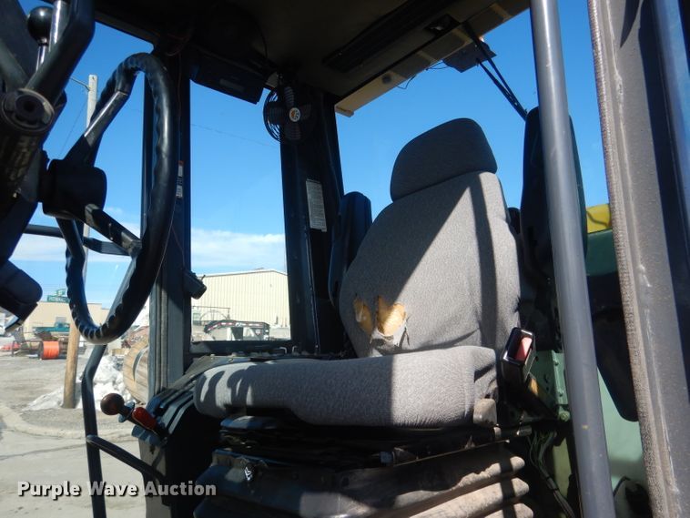 image for item DJ1277 2004 John Deere 772CH Series II  motor grader