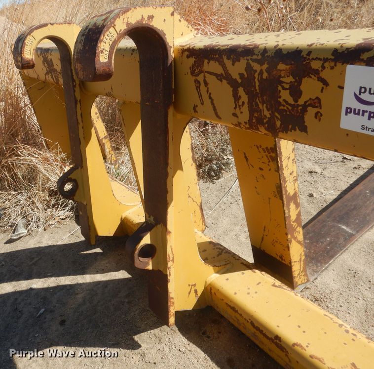image for item DJ1278 Caterpillar 6' L forks