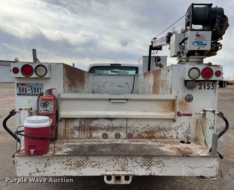 image for item DJ5025 2006 Ford F450 Super Duty XL  utility / service truck