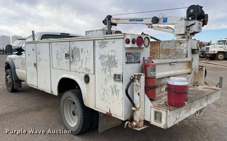 image for item DJ5025 2006 Ford F450 Super Duty XL  utility / service truck