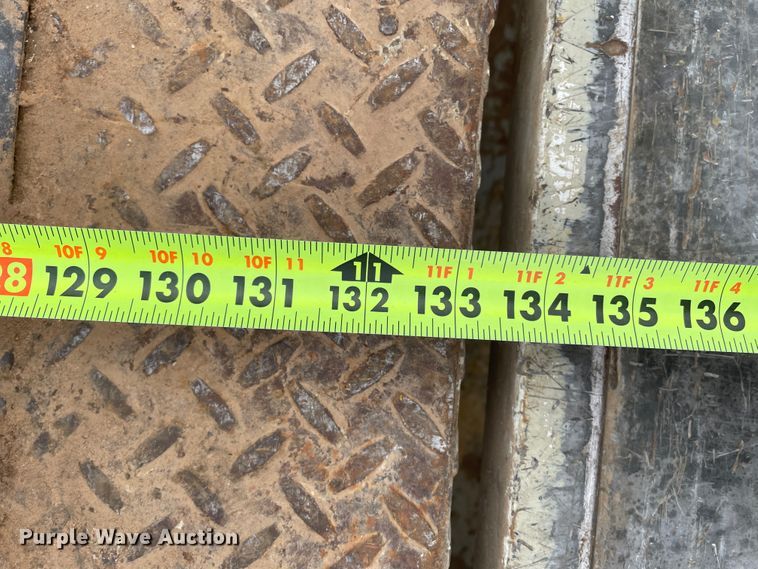 image for item DJ5025 2006 Ford F450 Super Duty XL  utility / service truck