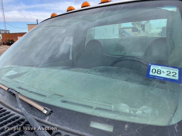 image for item DJ5025 2006 Ford F450 Super Duty XL  utility / service truck