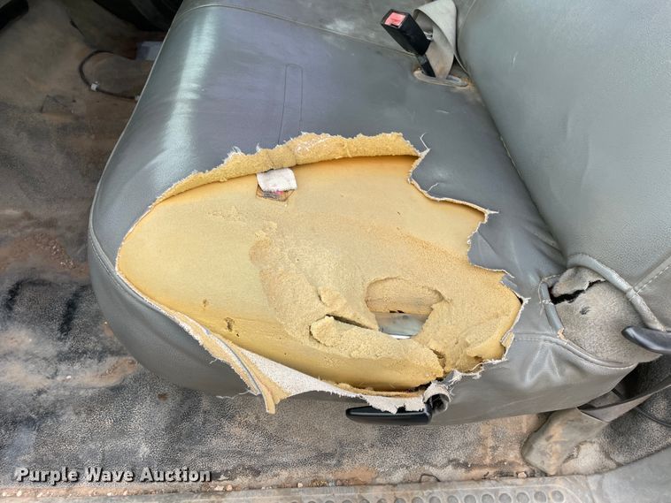 image for item DJ5025 2006 Ford F450 Super Duty XL  utility / service truck