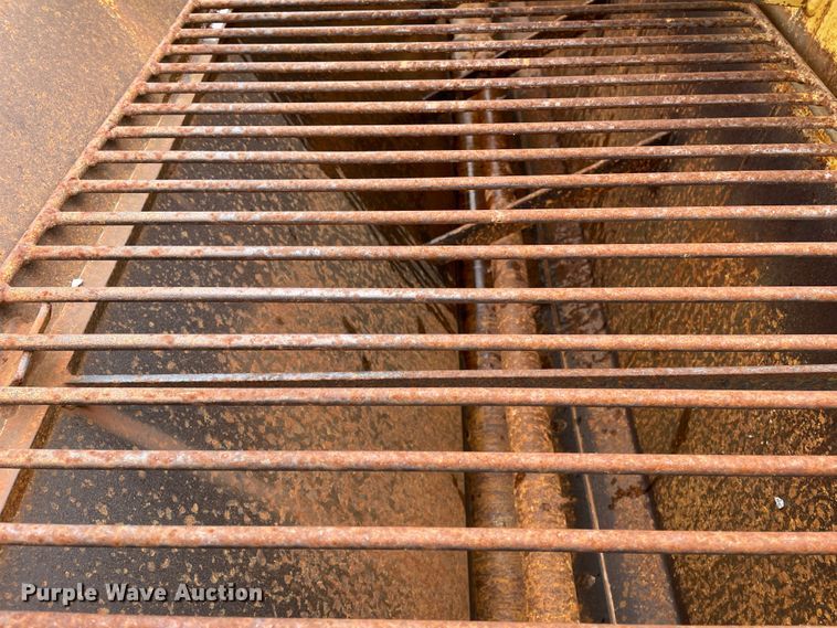 image for item DJ5060 2001 Rosco SPRHH  chip spreader