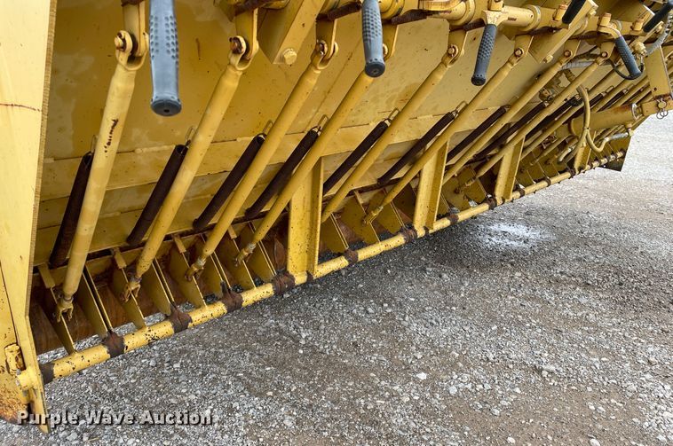 image for item DJ5060 2001 Rosco SPRHH  chip spreader