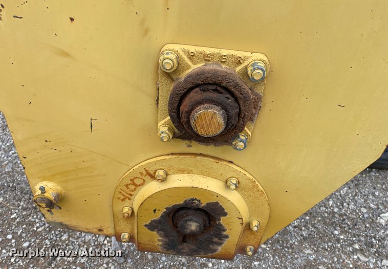 image for item DJ5060 2001 Rosco SPRHH  chip spreader