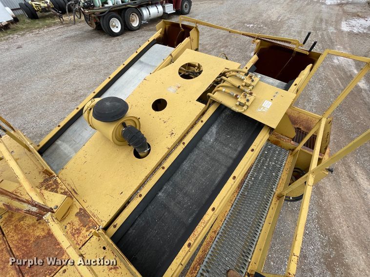 image for item DJ5060 2001 Rosco SPRHH  chip spreader