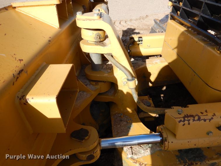 image for item DJ7592 2012 Caterpillar D6N XL  dozer