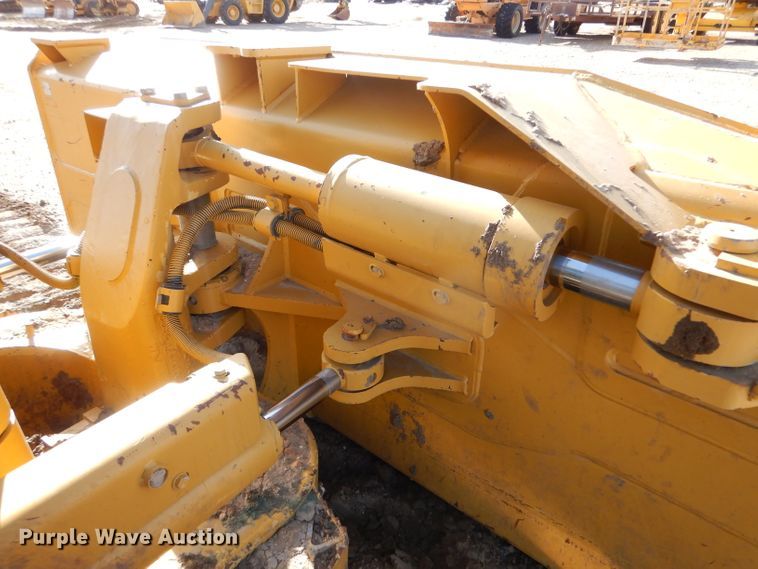image for item DJ7592 2012 Caterpillar D6N XL  dozer