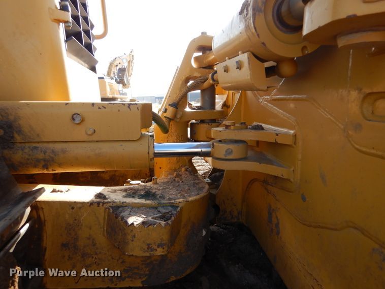 image for item DJ7592 2012 Caterpillar D6N XL  dozer