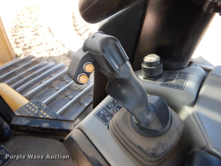 image for item DJ7592 2012 Caterpillar D6N XL  dozer