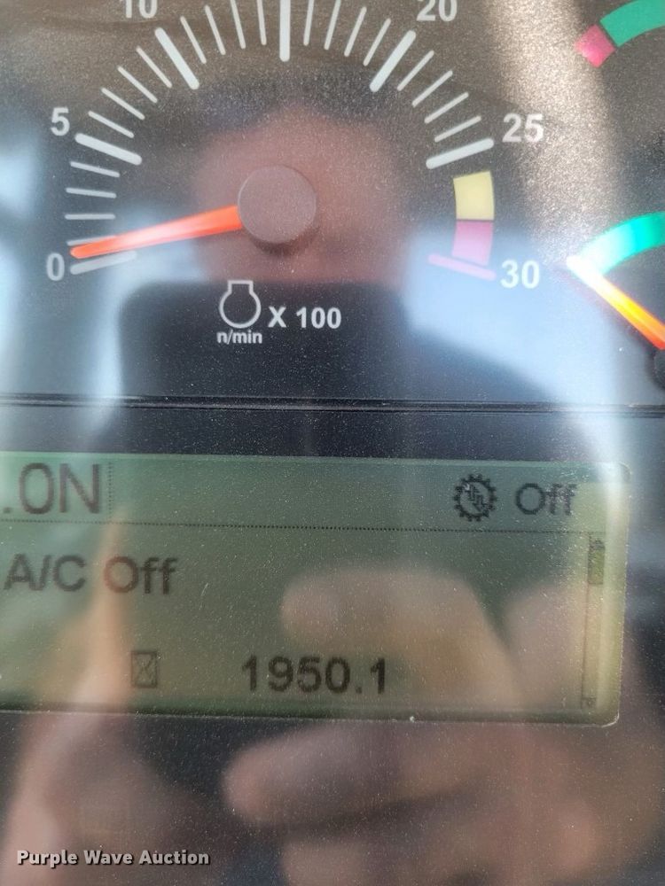 image for item DJ7592 2012 Caterpillar D6N XL  dozer