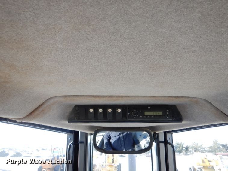 image for item DJ7592 2012 Caterpillar D6N XL  dozer