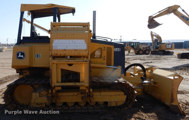 image for item DJ7593 2006 John Deere 700J LGP  pipelayer