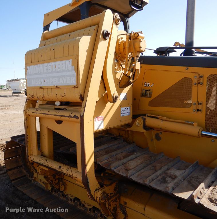 image for item DJ7593 2006 John Deere 700J LGP  pipelayer