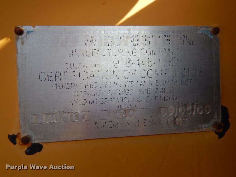 image for item DJ7593 2006 John Deere 700J LGP  pipelayer