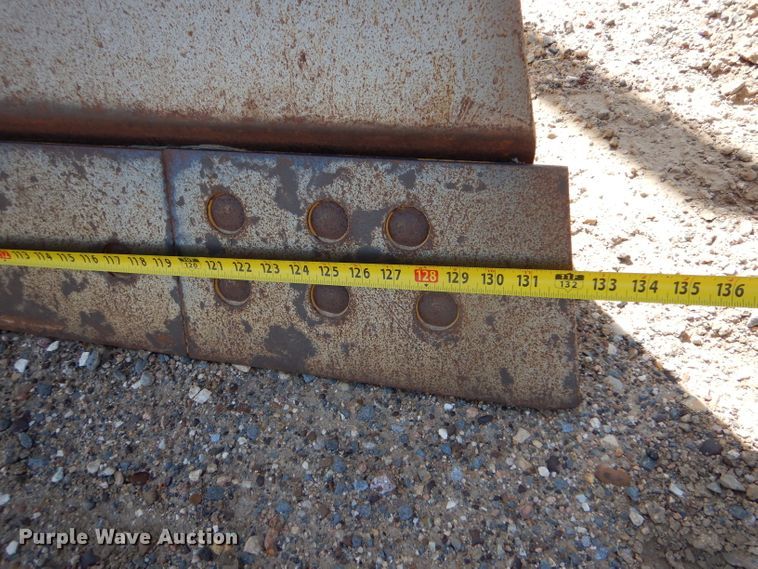 image for item DJ7593 2006 John Deere 700J LGP  pipelayer