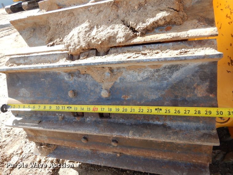 image for item DJ7593 2006 John Deere 700J LGP  pipelayer