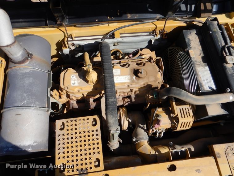 image for item DJ7594 2005 Caterpillar 325CL  excavator