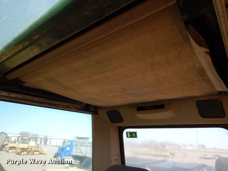 image for item DJ7594 2005 Caterpillar 325CL  excavator