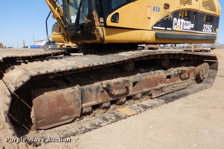 image for item DJ7594 2005 Caterpillar 325CL  excavator