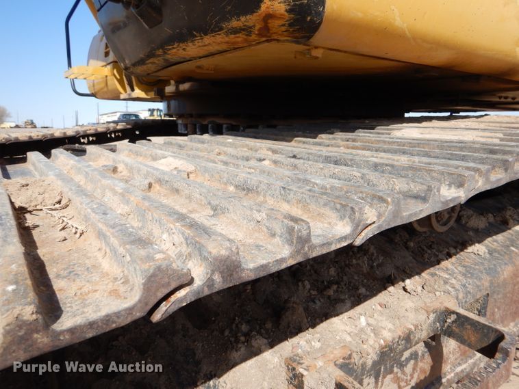 image for item DJ7594 2005 Caterpillar 325CL  excavator