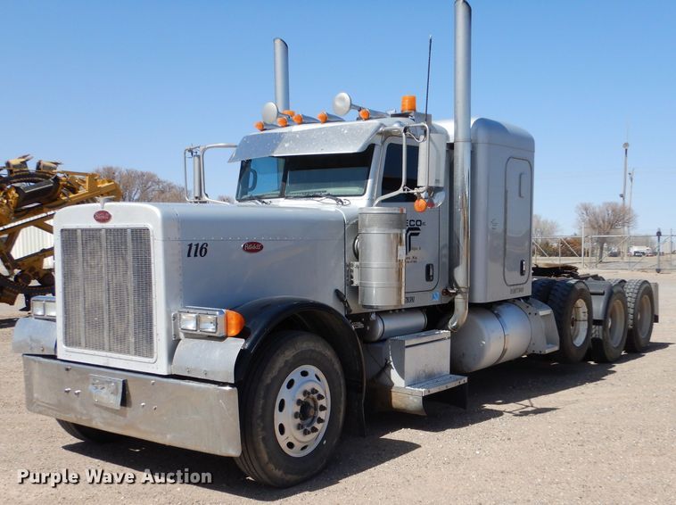 image for item DJ7595 2006 Peterbilt 379  semi truck