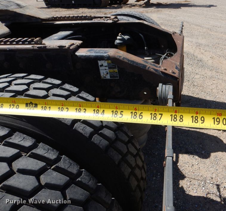 image for item DJ7595 2006 Peterbilt 379  semi truck