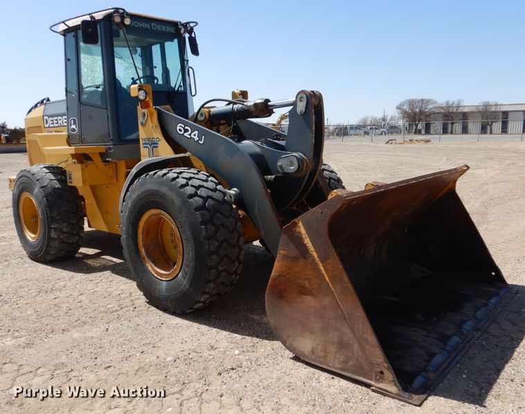 image for item DJ7597 2007 John Deere 624J  wheel loader