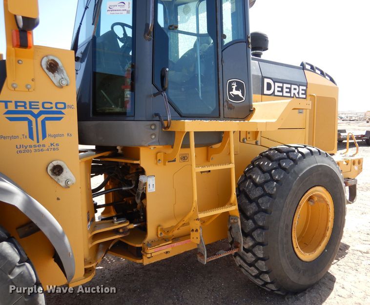 image for item DJ7597 2007 John Deere 624J  wheel loader