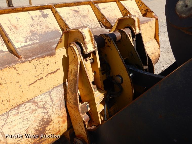 image for item DJ7597 2007 John Deere 624J  wheel loader