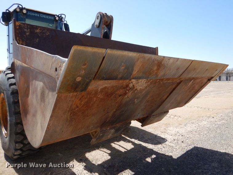 image for item DJ7597 2007 John Deere 624J  wheel loader