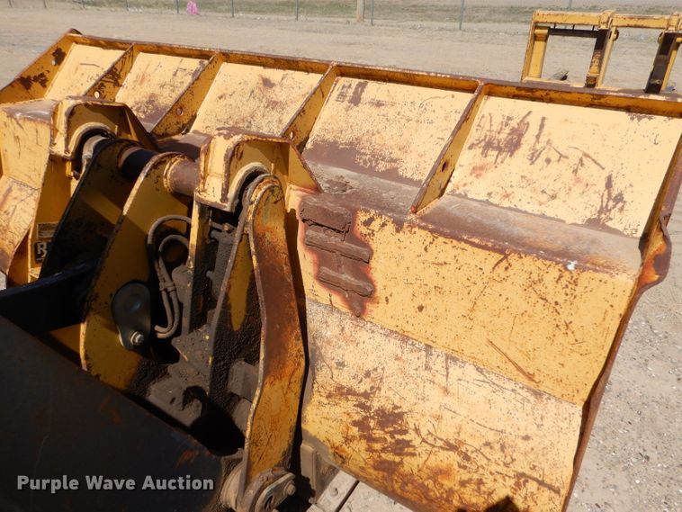 image for item DJ7597 2007 John Deere 624J  wheel loader