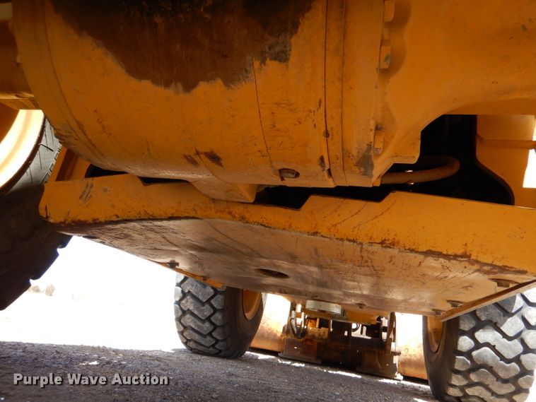 image for item DJ7597 2007 John Deere 624J  wheel loader