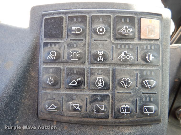 image for item DJ7597 2007 John Deere 624J  wheel loader